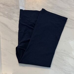 Beyond Yoga Navy Leggings